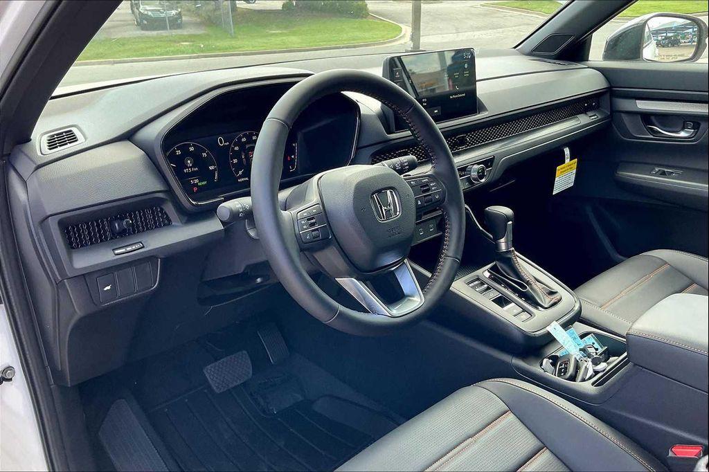 new 2026 Honda CR-V Hybrid car, priced at $39,501