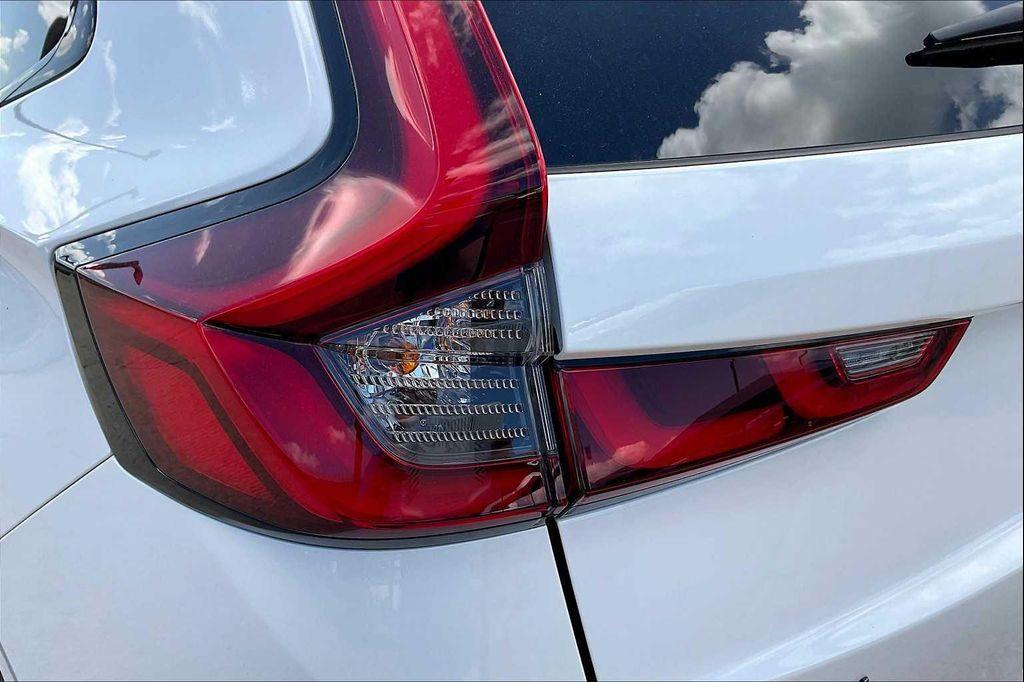 new 2026 Honda CR-V Hybrid car, priced at $38,880