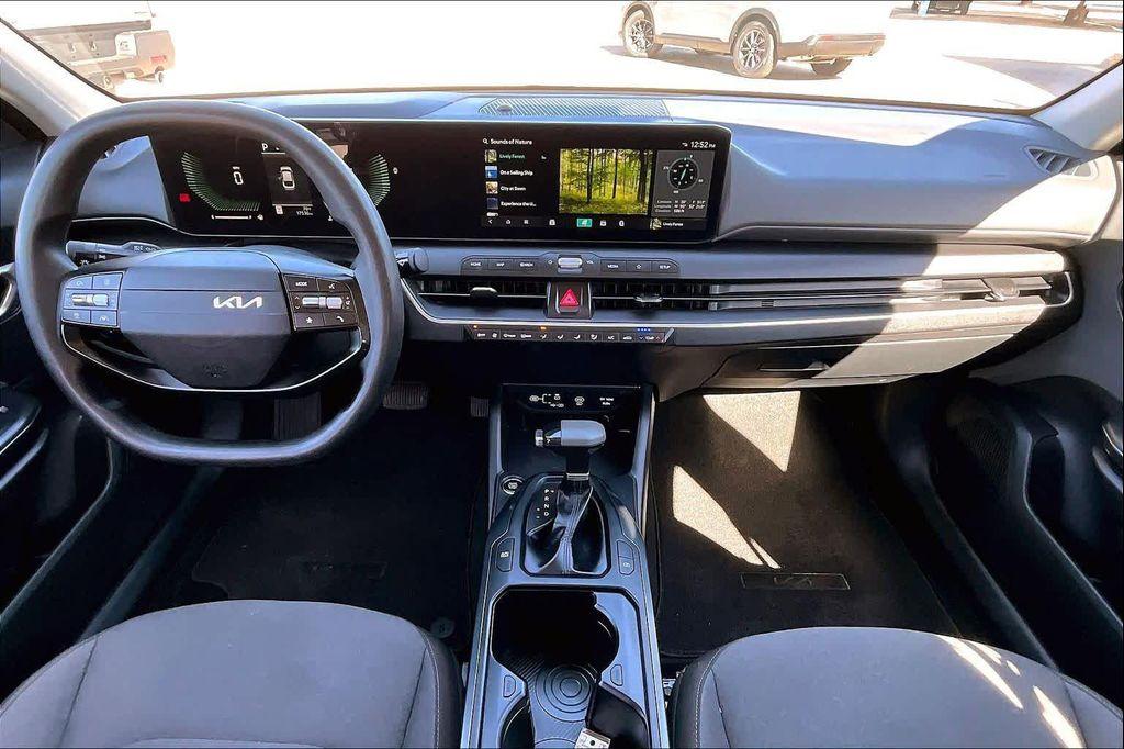 used 2025 Kia K4 car, priced at $20,000