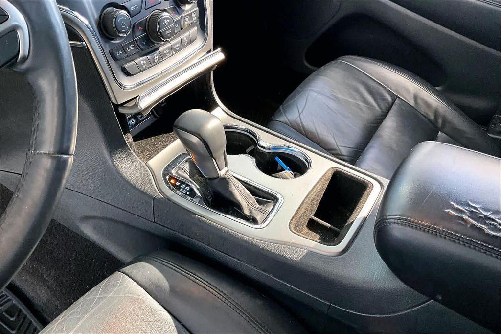 used 2018 Jeep Grand Cherokee car, priced at $15,699