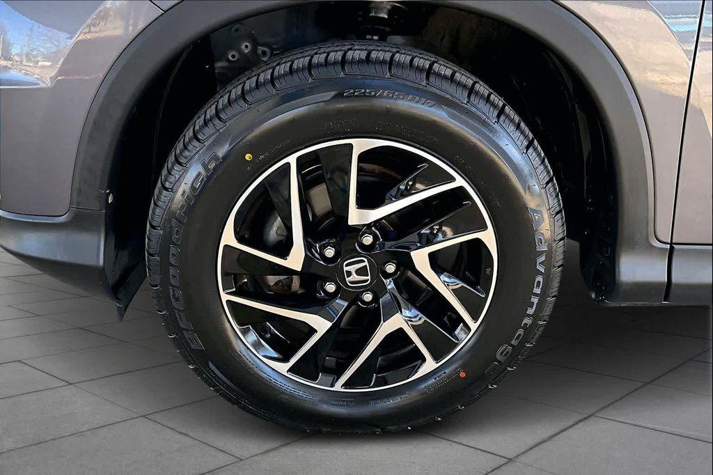 used 2016 Honda CR-V car, priced at $15,000