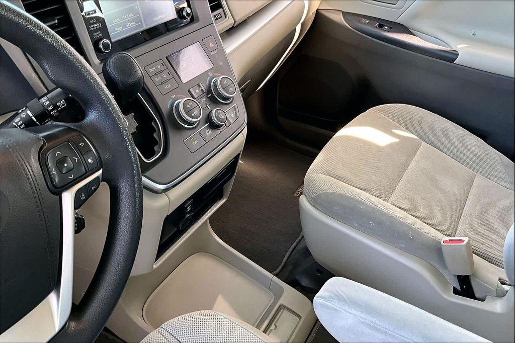 used 2018 Toyota Sienna car, priced at $17,999