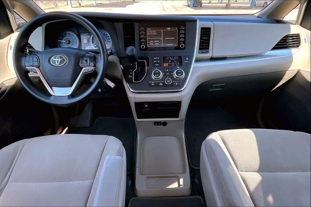 used 2018 Toyota Sienna car, priced at $17,999