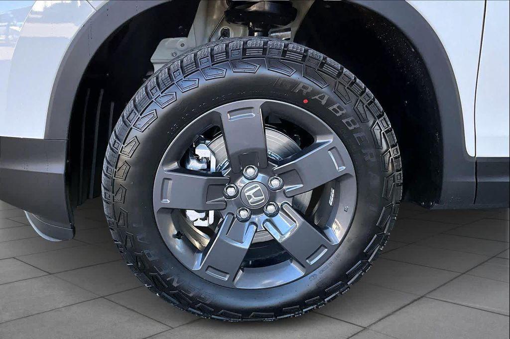 new 2026 Honda Ridgeline car, priced at $45,245