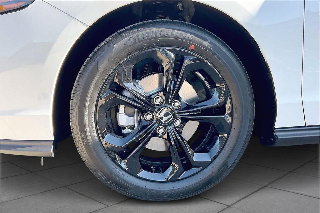 new 2025 Honda Accord car, priced at $30,460