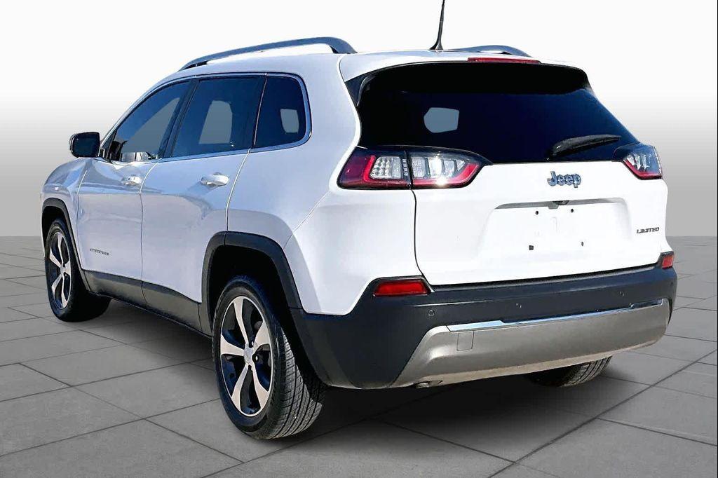 used 2019 Jeep Cherokee car, priced at $17,699