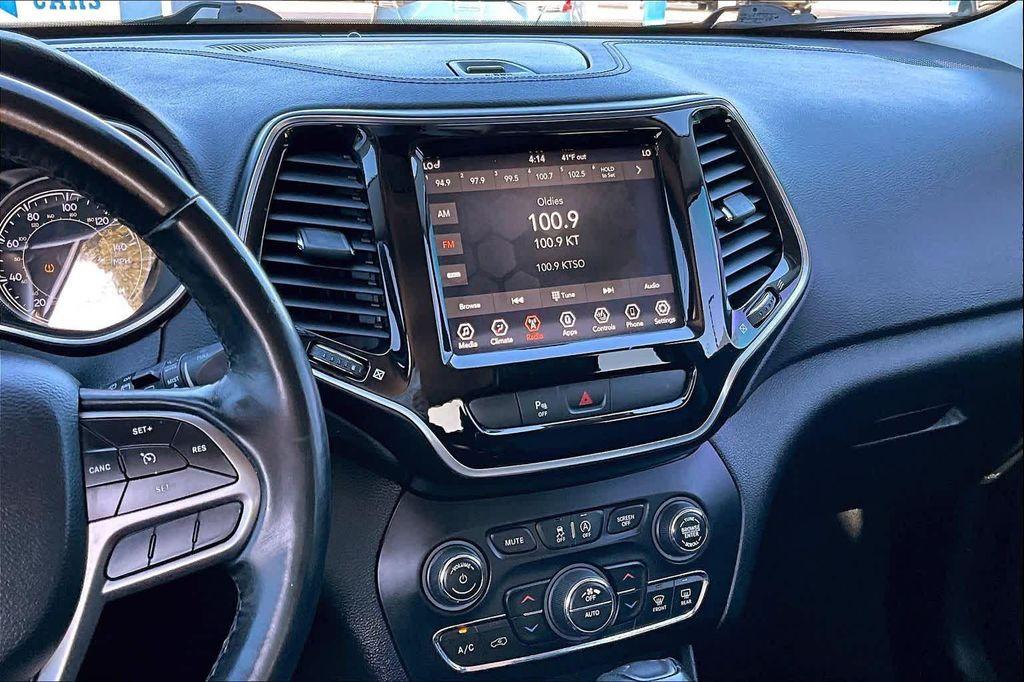 used 2019 Jeep Cherokee car, priced at $17,699