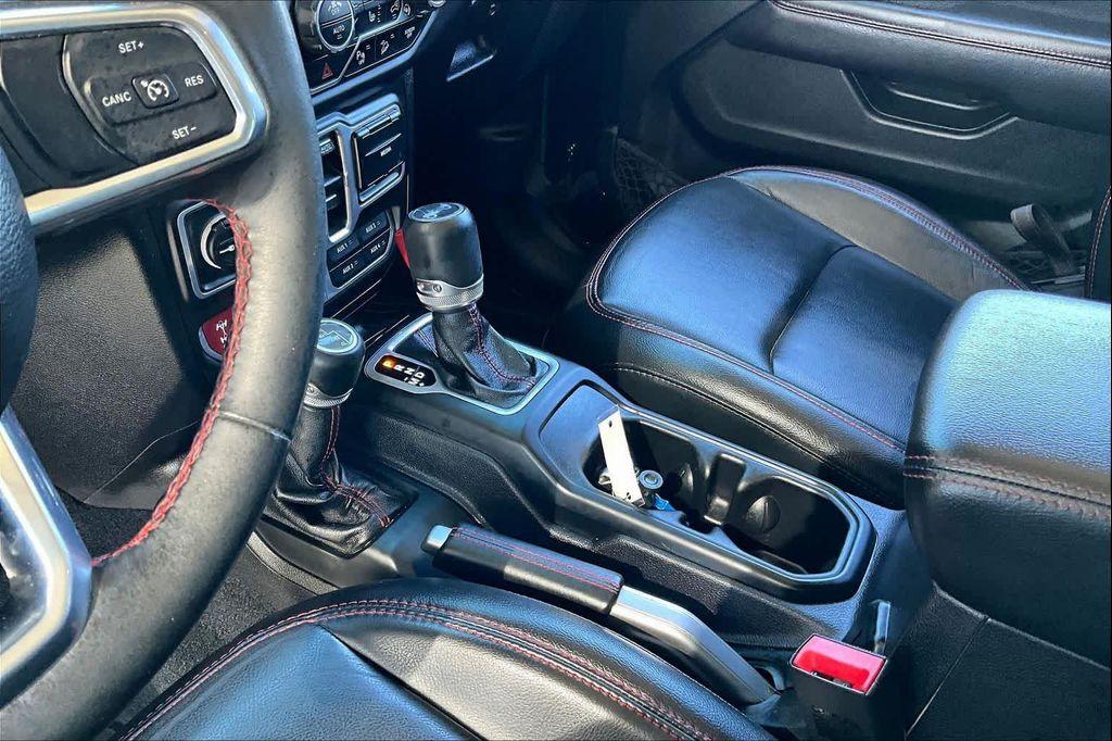 used 2018 Jeep Wrangler Unlimited car, priced at $26,999