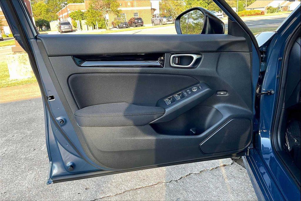 new 2026 Honda Civic Hybrid car, priced at $30,945