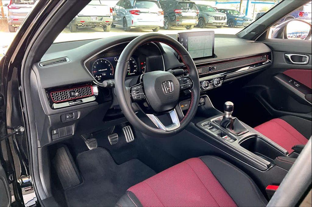 used 2025 Honda Civic Si car, priced at $31,999