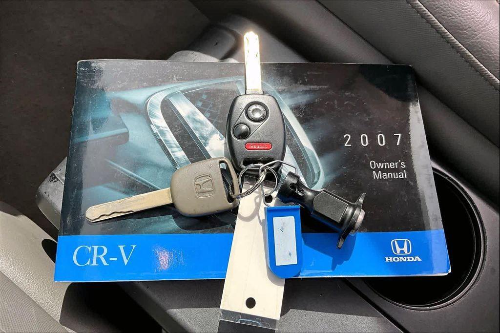 used 2007 Honda CR-V car, priced at $5,999