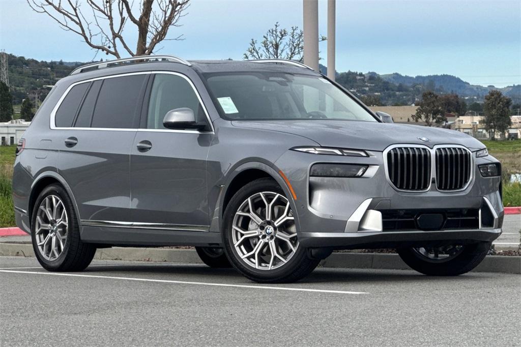 new 2026 BMW X7 car, priced at $94,670