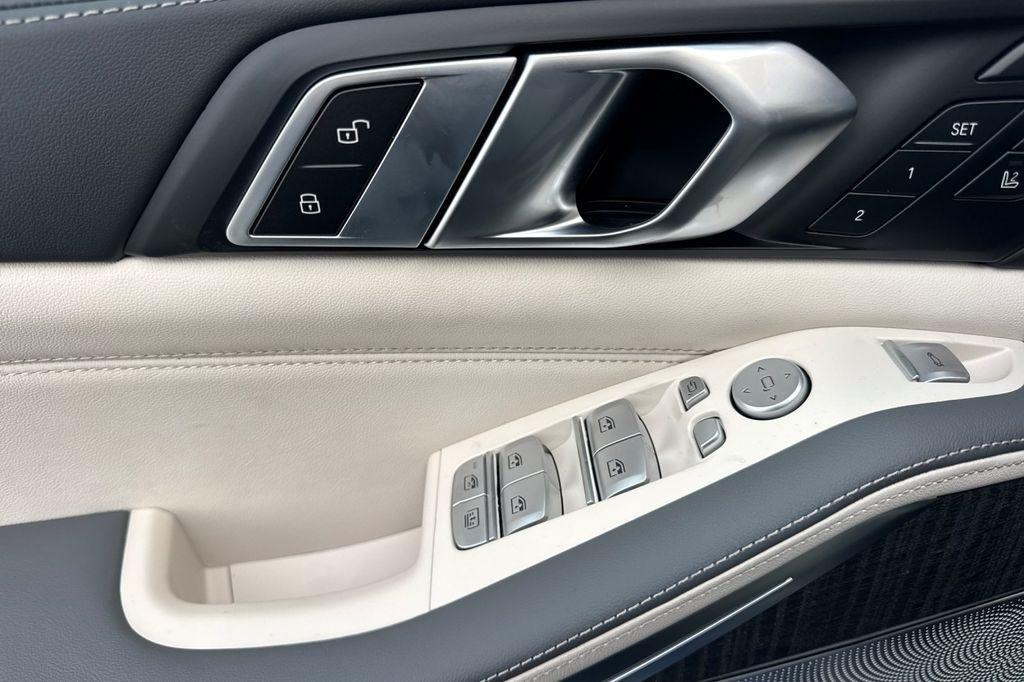 new 2026 BMW ALPINA XB7 car, priced at $163,000