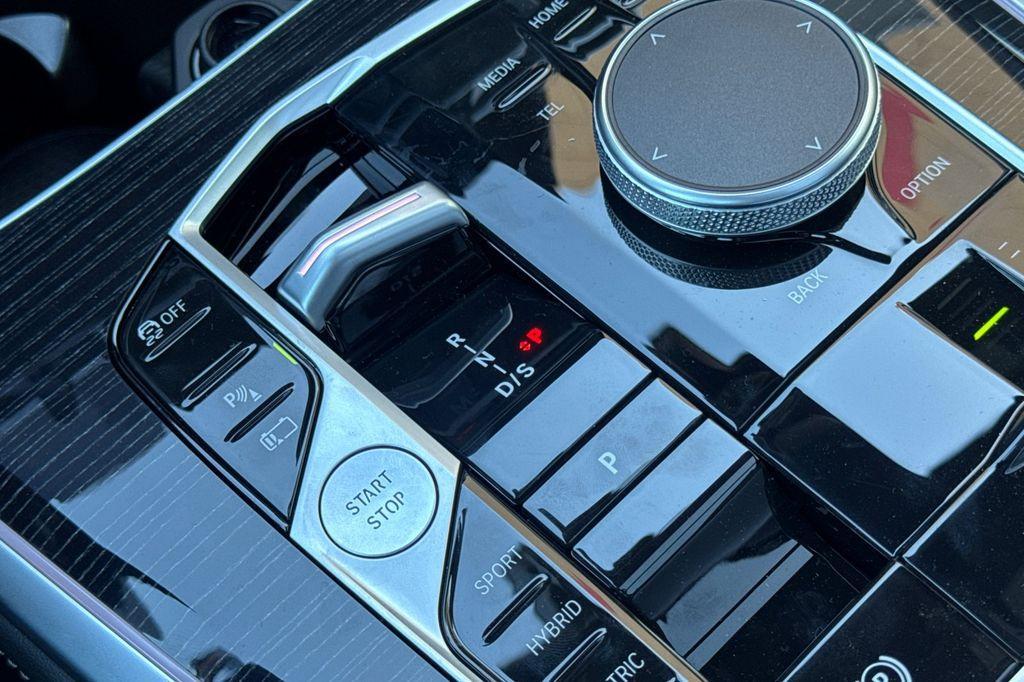 new 2026 BMW X5 PHEV car, priced at $86,425