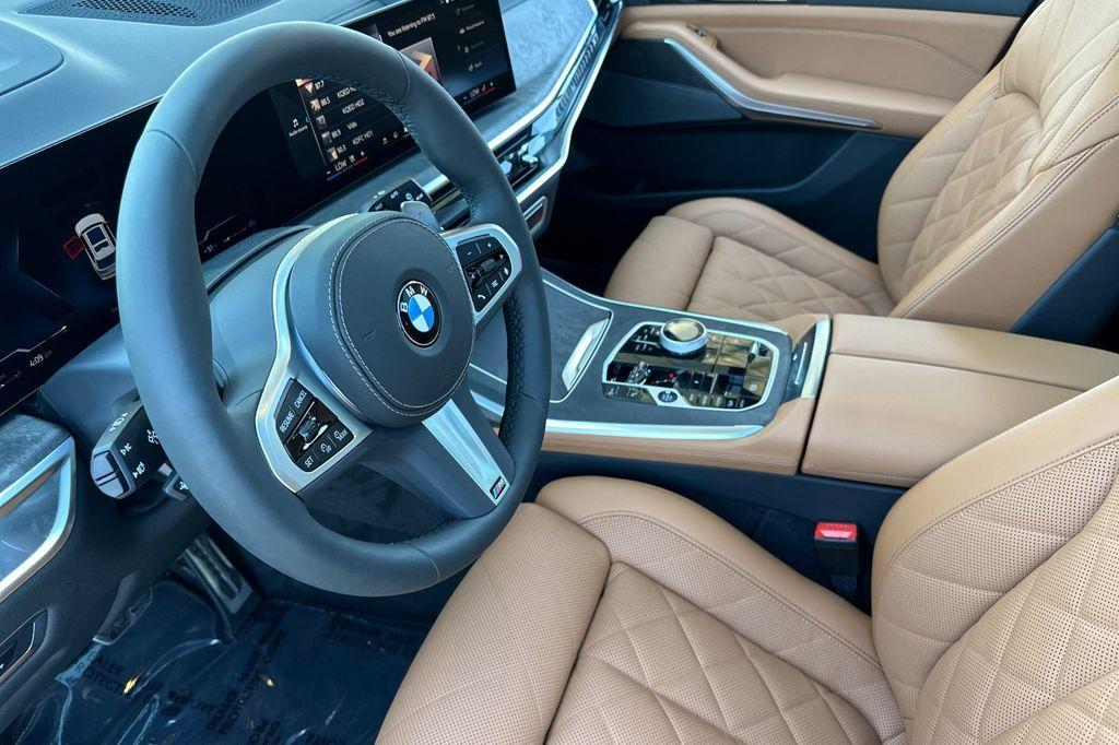 new 2027 BMW X7 car, priced at $100,930