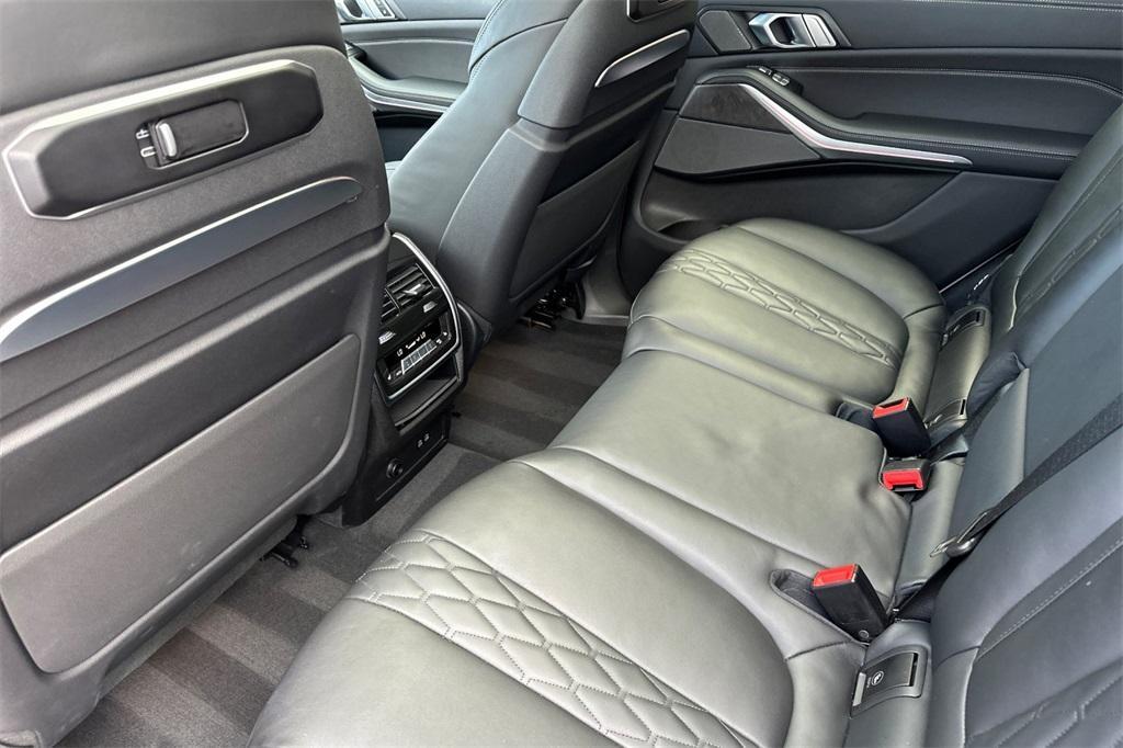 used 2025 BMW X7 car, priced at $99,988
