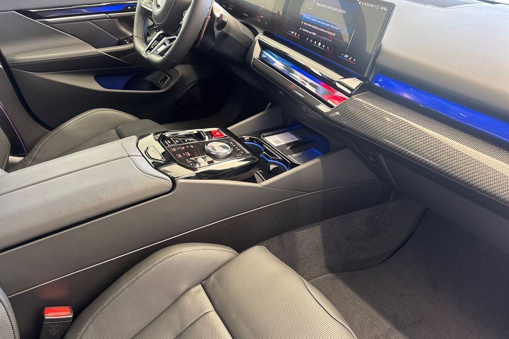 new 2026 BMW M5 car, priced at $129,025