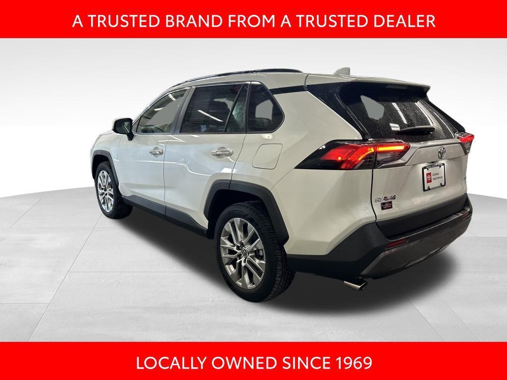 used 2020 Toyota RAV4 car, priced at $28,926