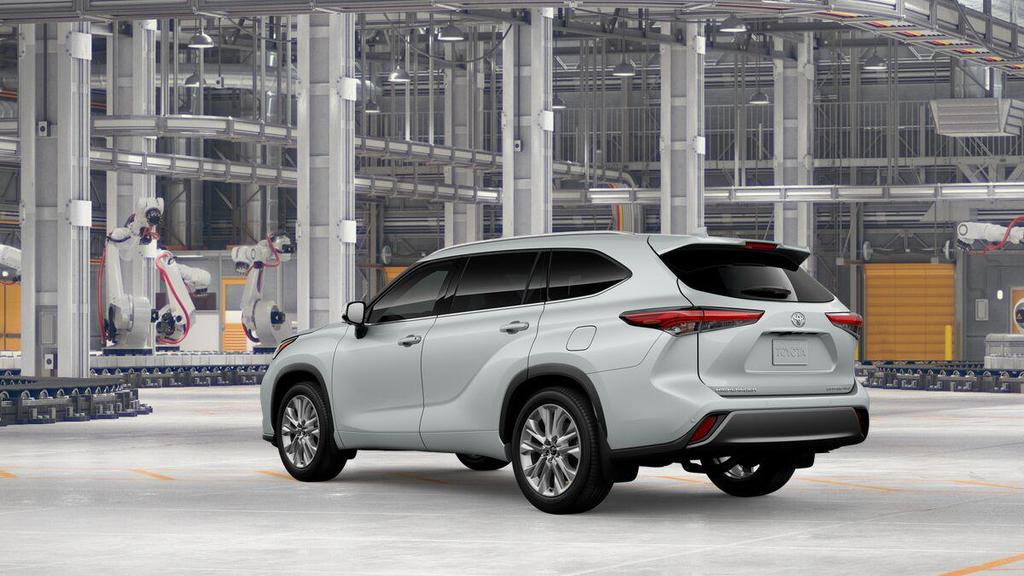 new 2026 Toyota Highlander car, priced at $55,113