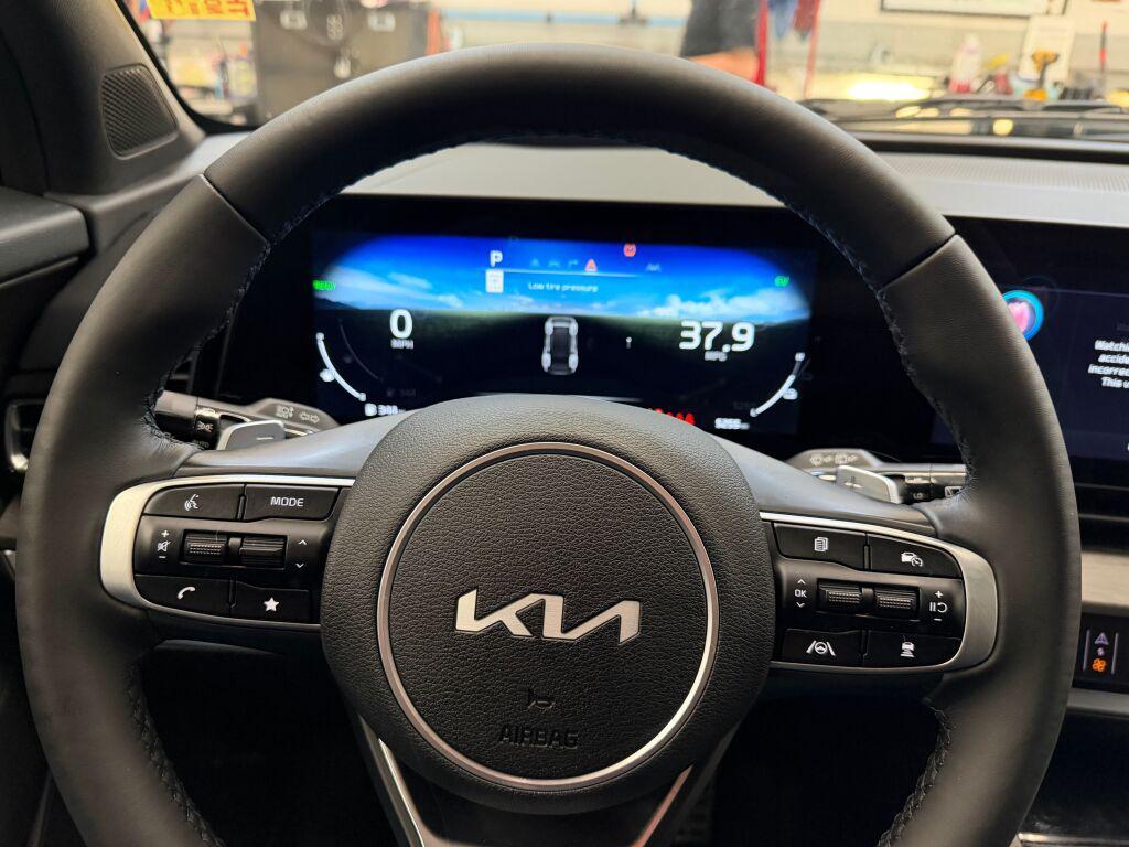 used 2025 Kia Sportage car, priced at $38,723