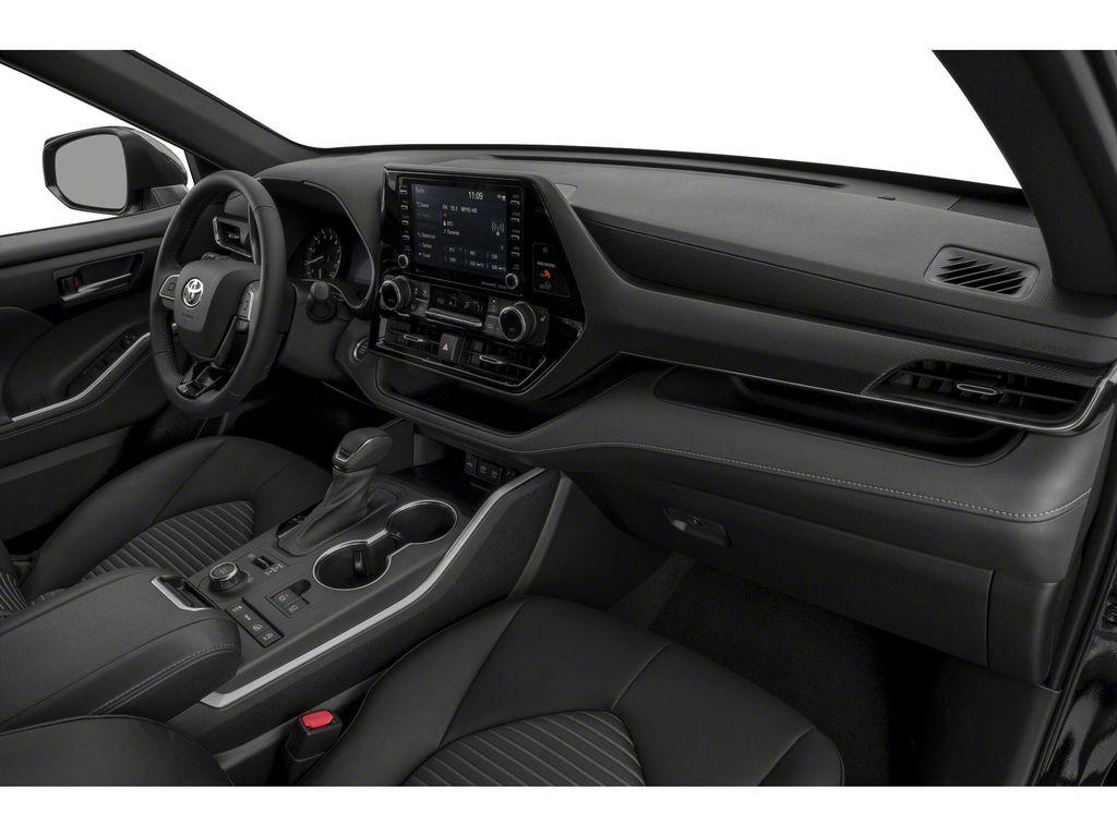 used 2022 Toyota Highlander car, priced at $37,046