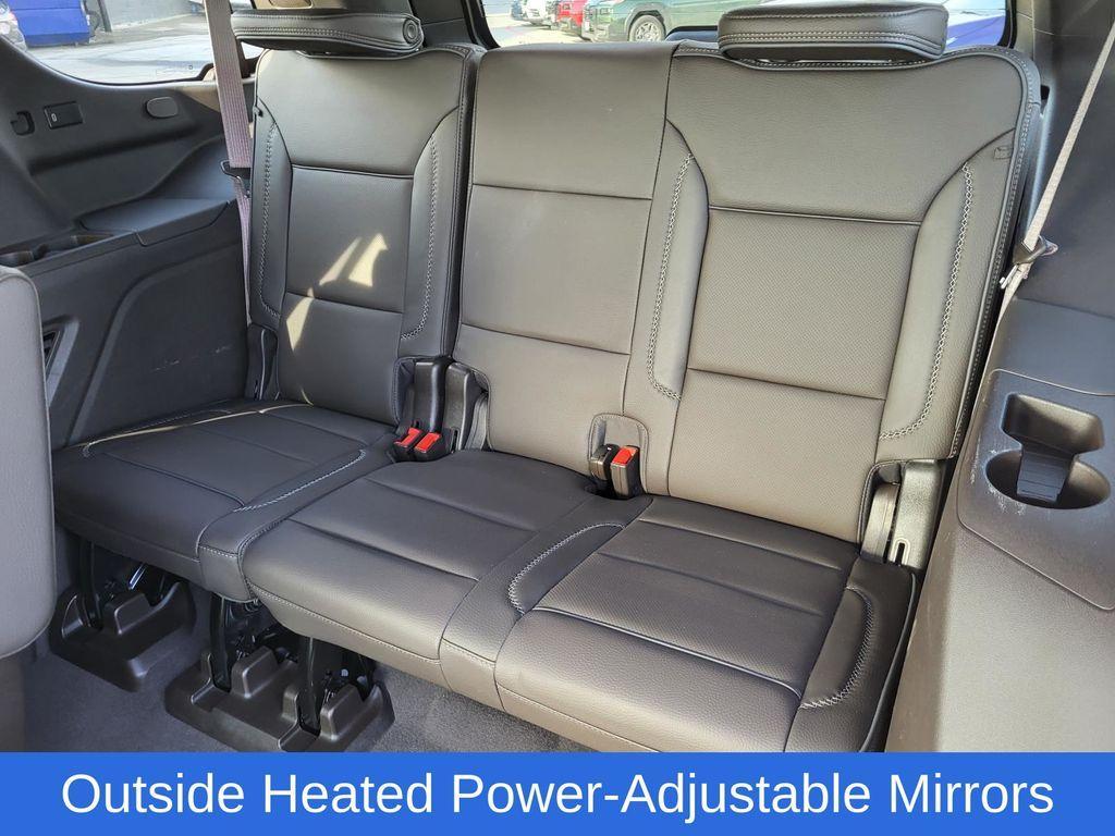 used 2023 GMC Yukon car, priced at $59,391