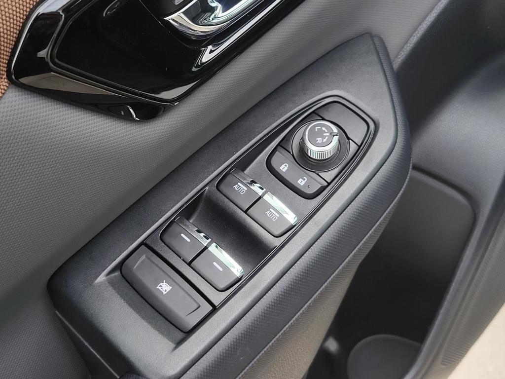 used 2025 Subaru Forester car, priced at $30,991