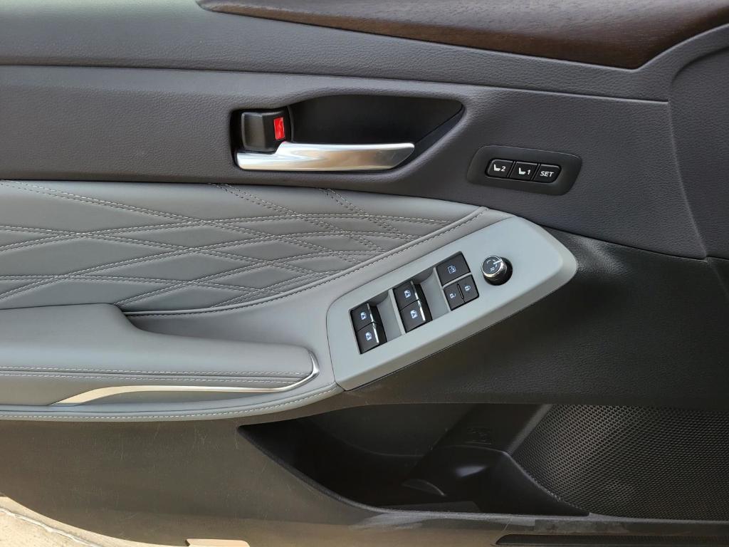 used 2020 Toyota Avalon car, priced at $28,720