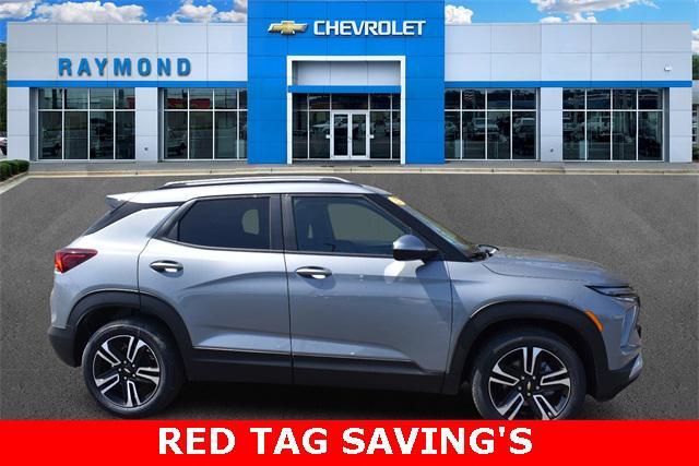 new 2025 Chevrolet TrailBlazer car, priced at $27,405