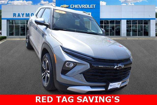 new 2025 Chevrolet TrailBlazer car, priced at $27,405