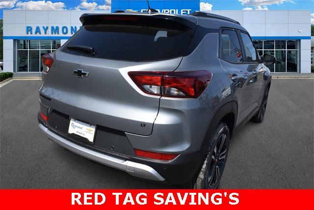 new 2025 Chevrolet TrailBlazer car, priced at $27,405