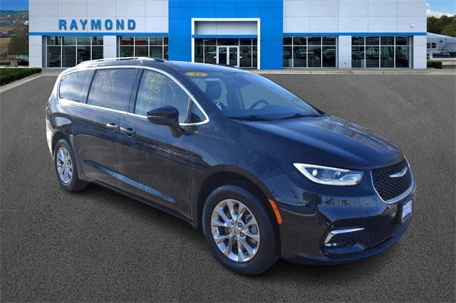 used 2022 Chrysler Pacifica car, priced at $30,842