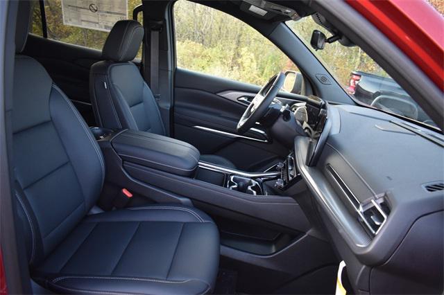 new 2026 Chevrolet Traverse car, priced at $47,085