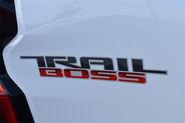 new 2026 Chevrolet Colorado car, priced at $43,946