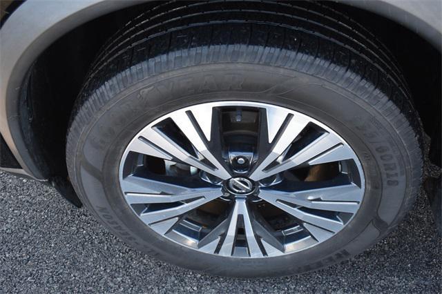 used 2021 Nissan Rogue car, priced at $17,742