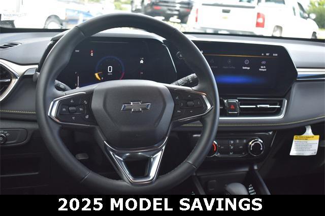 new 2025 Chevrolet TrailBlazer car, priced at $26,243