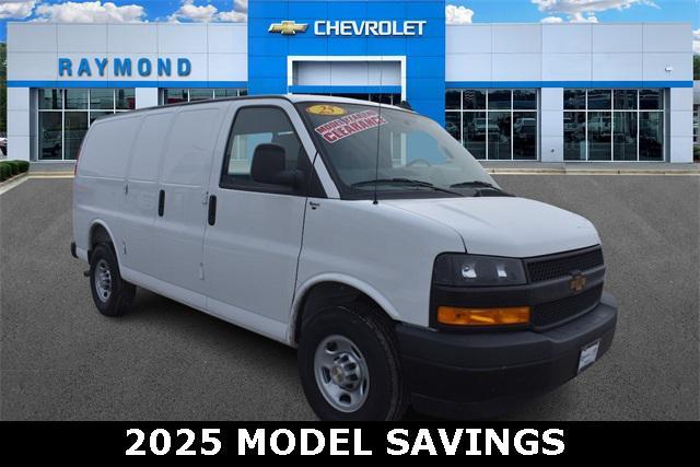 new 2025 Chevrolet Express 2500 car, priced at $45,900