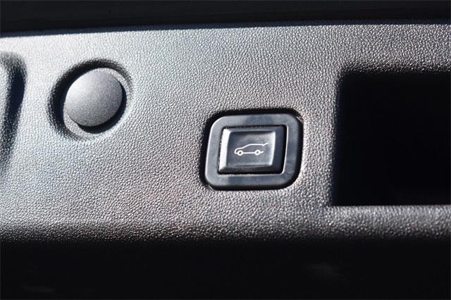 used 2018 Chevrolet Equinox car, priced at $11,756