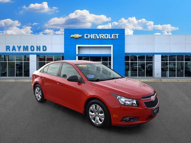 used 2014 Chevrolet Cruze car, priced at $9,994
