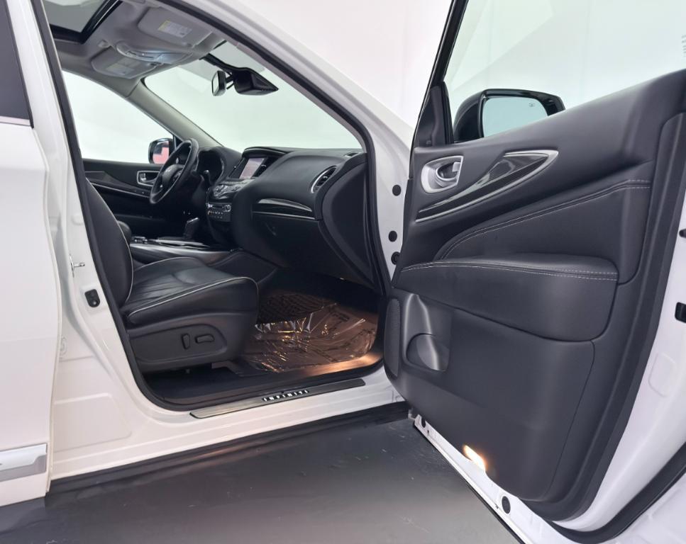 used 2019 INFINITI QX60 car, priced at $18,300