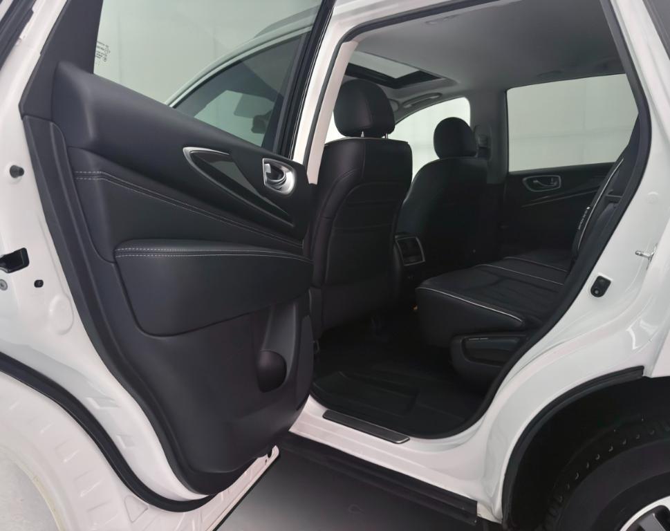 used 2019 INFINITI QX60 car, priced at $18,300