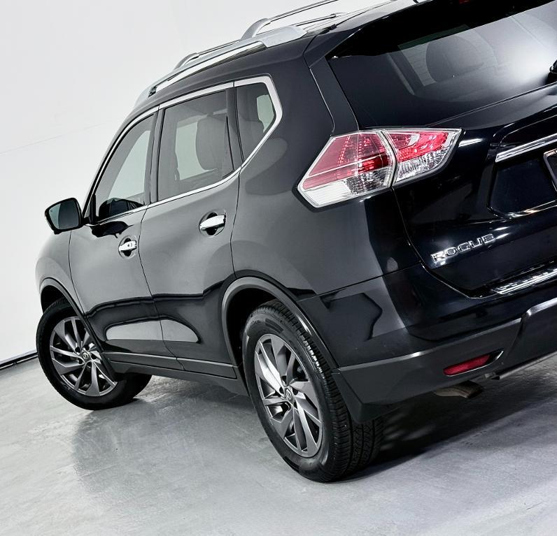 used 2016 Nissan Rogue car, priced at $12,200