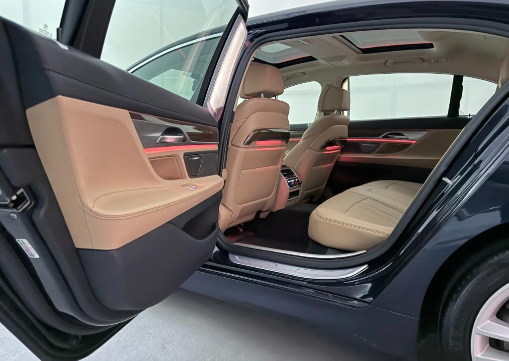 used 2019 BMW 750 car, priced at $19,800