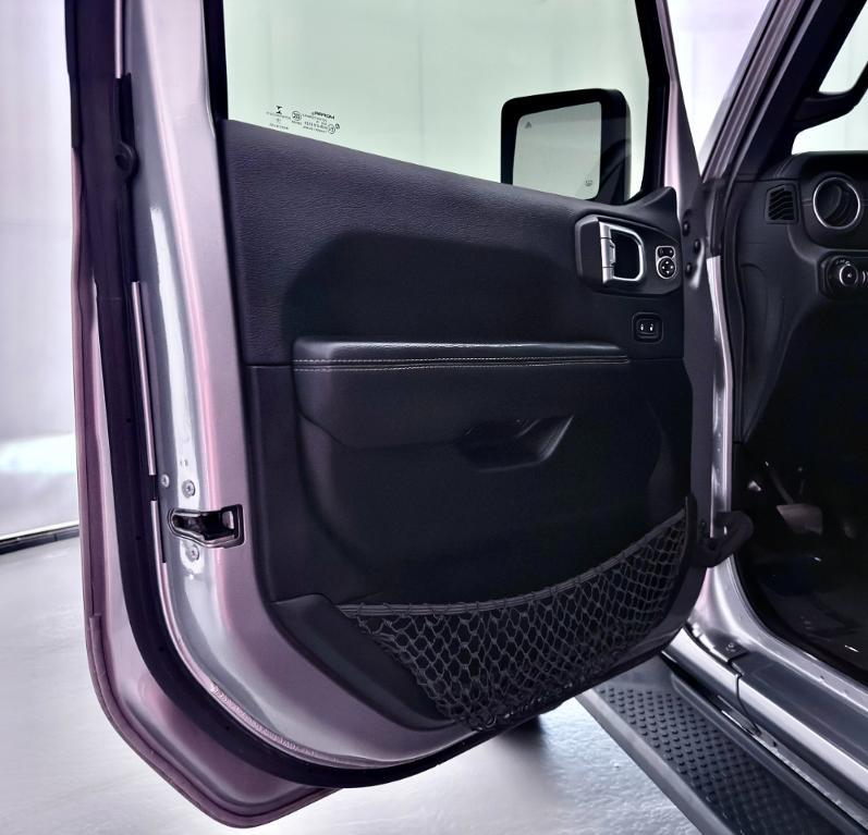 used 2020 Jeep Wrangler Unlimited car, priced at $22,900