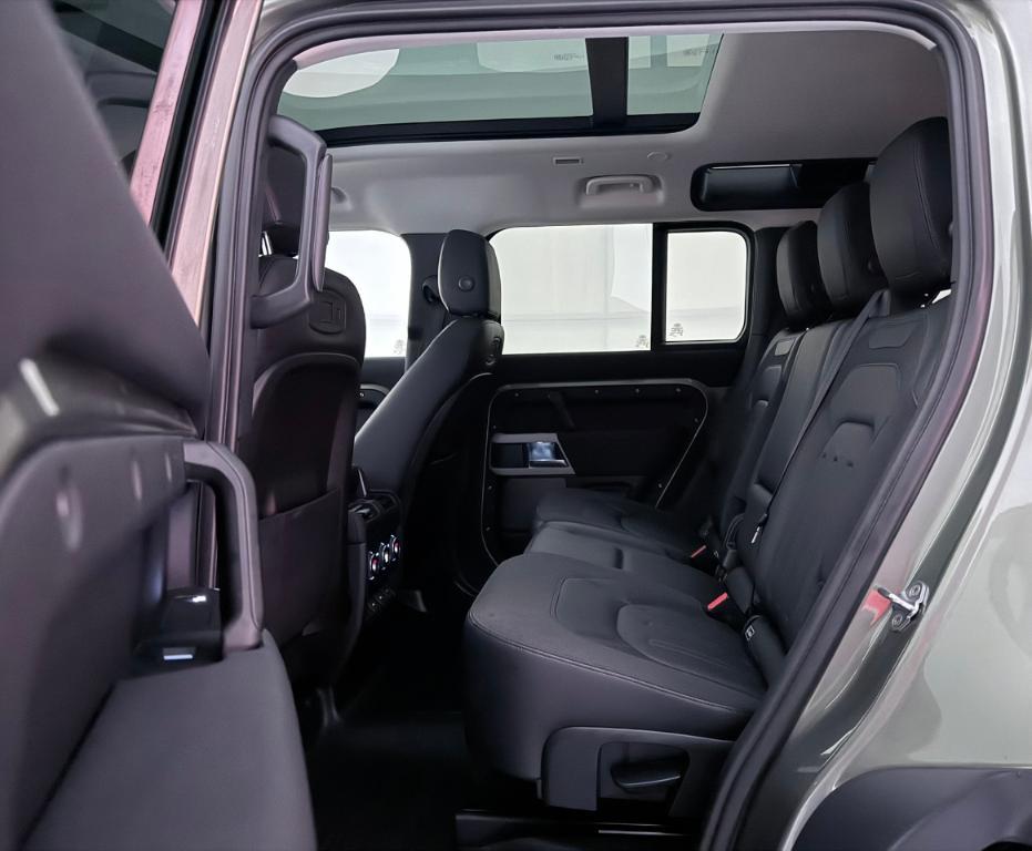 used 2020 Land Rover Defender car, priced at $40,800