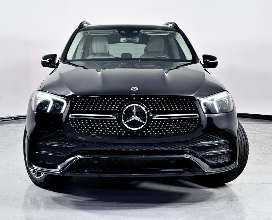 used 2021 Mercedes-Benz GLE 580 car, priced at $41,900