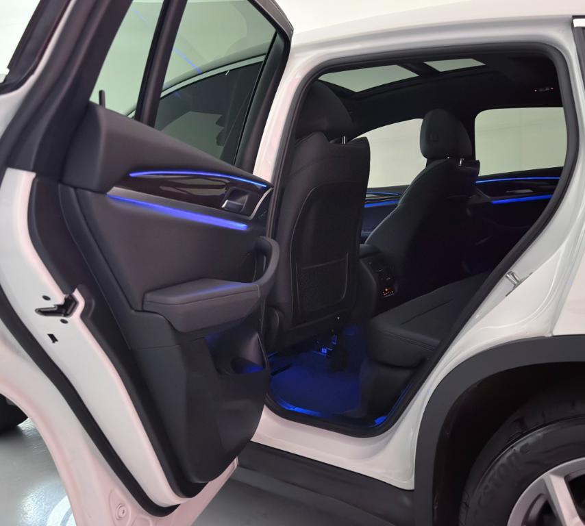 used 2021 BMW X4 car, priced at $29,400