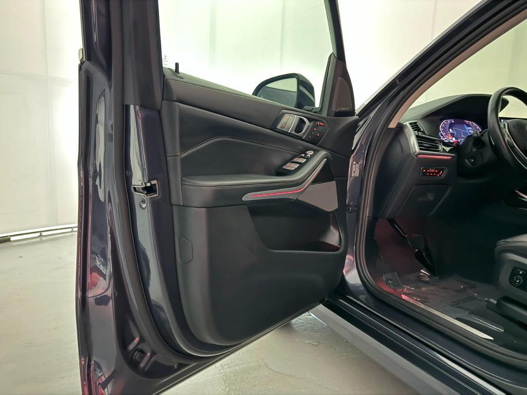 used 2020 BMW X7 car, priced at $35,400