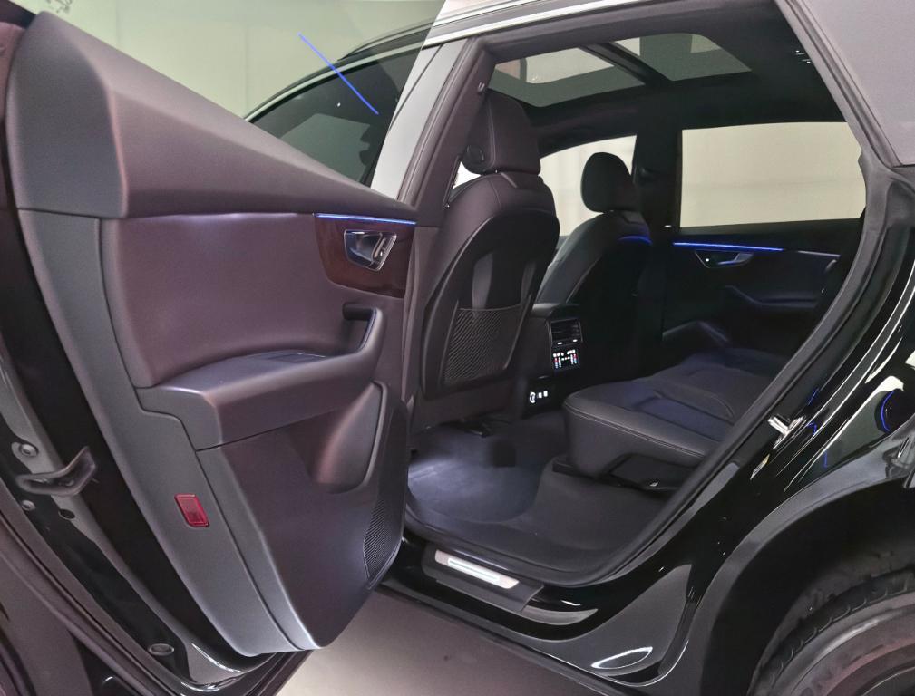 used 2019 Audi Q8 car, priced at $27,800