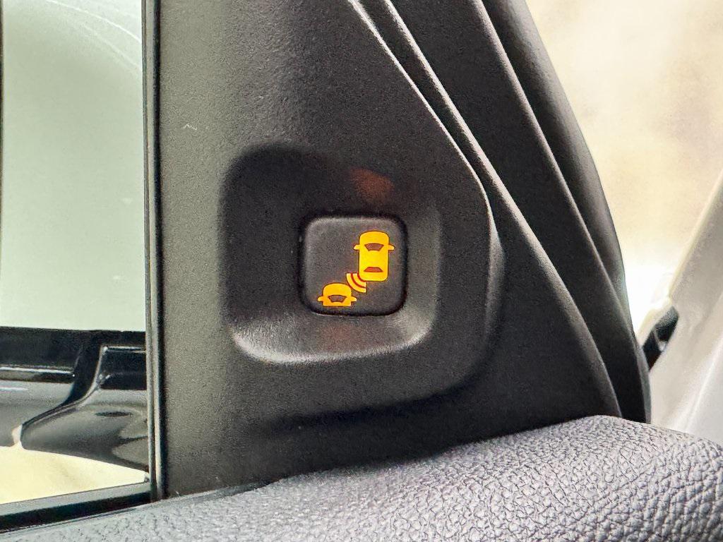 new 2026 Acura MDX car, priced at $68,850